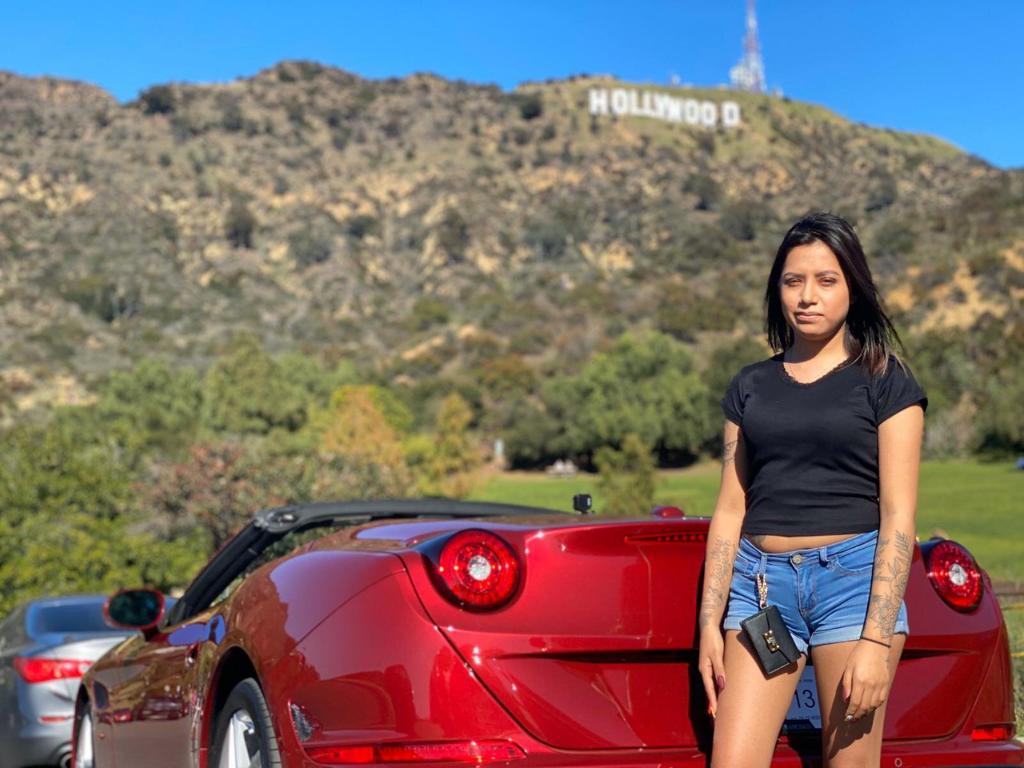 30-Minute PRIVATE Ferrari California Driving Tour 1
